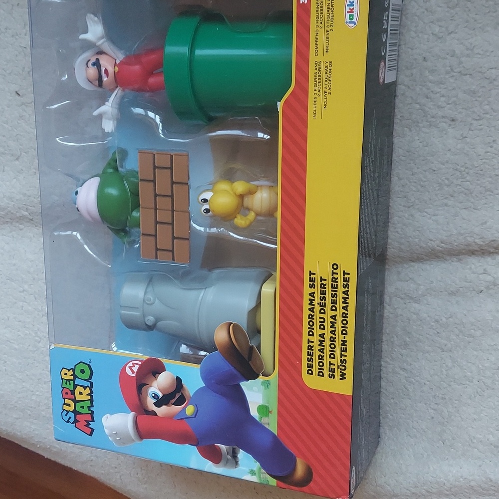 Super mario desert diorama ,dates 2021 ,for ages 3+ . New and sealed in …